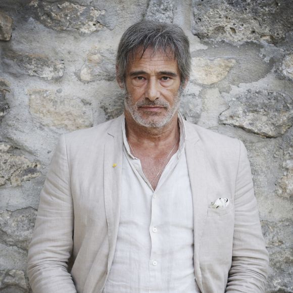 Leur relation n’a pas toujours été facile, mais l’amour et le respect sont présents.

Exclusif – Gérard Lanvin pose lors du 7e Festival du film d'Angoulême, le 24 août 2014. Photo : Jérôme Domine/ABACAPRESS.COM