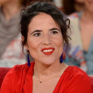 Mazarine Pingeot - Enregistrement de l'émission "Vivement Dimanche" à Paris le 30 avril 2014. l'émission sera diffusée le 4 mai. COADIC GUIREC / BESTIMAGE