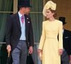 Dans un communiqué publié le 20 juin, elle a exprimé sa gratitude envers les services de soins palliatifs pédiatriques et leur soutien aux familles.
Le prince William, prince de Galles, et Catherine (Kate) Middleton, princesse de Galles, lors de la Garden Party royale au palais de Buckingham, à Londres.
© ALPHA AGENCY / BESTIMAGE