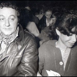 : Pourquoi Véronique Colucci a eu tant de mal à toucher le cœur de Coluche ?

Archives - Coluche et Véronique Colucci.