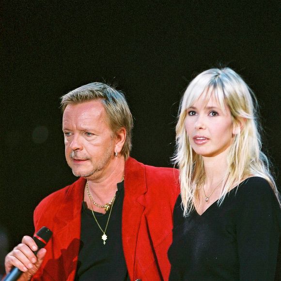 Archives - Le chanteur Renaud et sa femme Romane Serda en concert pour les 20 ans du Zenith de Paris en 2005. © Patrick Carpentier / Bestimage