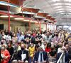 Le Salon international du livre de Monaco aura lieu prochainement.
Le prince Albert II de Monaco entre Lia Riva et le Ministre d'Etat Pierre Dartout lors de la 10ème édition du Salon du Livre de Monaco sous les voutes du Tunnel Riva au port Hercule de Monaco. © Lionel Urman/Panoramic/Bestimage