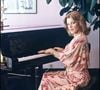 Le fils de Nicoletta a appris à jouer du piano sur cet instrument de musique.

Archives - Rendez-vous avec Nicoletta à son domicile parisien en 1978. Copyright : Jean-Claude Woestelandt/Bestimage