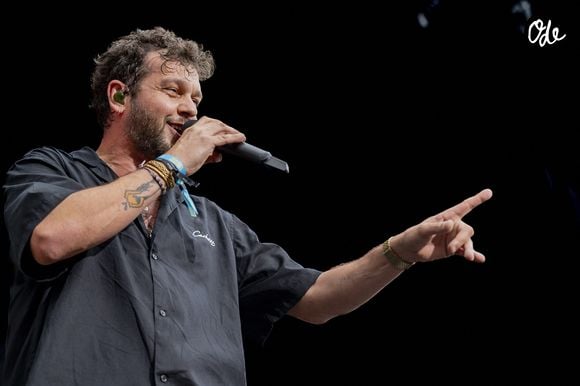 Claudio Capéo est en concert sur la scène du festival du Printemps de Pérouges au château de Saint Maurice de Remens le 29 juin 2024.

© Sandrine Thesillat / Panoramic / Bestimage