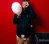 Il a perdu la vie en chutant d'un immeuble, alors qu'il tentait de récupérer son téléphone.

Exclusif - Bun Hay Mean (Chinois marrant) - Backstage - Enregistrement de l'émission "Tout le monde chante contre le cancer" au Cirque Phénix à Paris, présentée par J.Anthony et E.Gossuin et diffusée le 4 janvier sur W9
© Christophe Clovis / Bestimage
