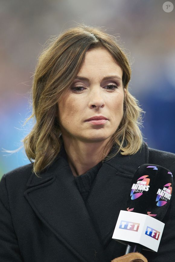 Isabelle Ithurburu en tribunes du deuxième test-match de rugby de l’Autumn Nations Series 2024 opposant l'équipe de France à l'Équipe de Nouvelle-Zélande "All Blacks" (30-29) au Stade France à Saint-Denis, Seine Saint-Denis, France, le 16 novembre 2024. © Cyril Moreau/Bestimage