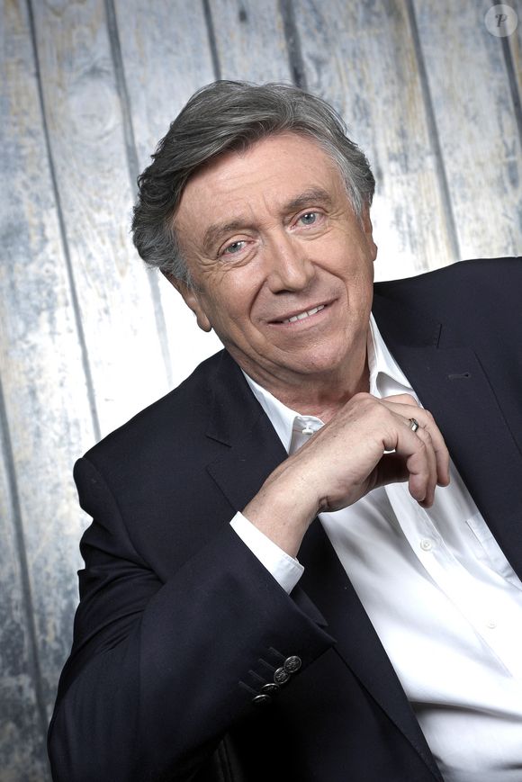 Portrait de Jacques Legros lors de l'enregistrement de l'émission "Chez Jordan" à Paris le 29 avril 2022.

© Cédric Perrin / Bestimage