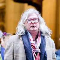 Pierre-Jean Chalençon : Son sublime palais Vivienne vendu à Paris pour une somme importante, il sort du silence et ne compte pas en rester là