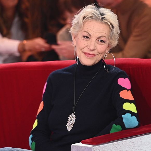 Exclusif - Lio - Enregistrement de l'émission Vivement dimanche au studio Rive gauche , presentée par Michel Drucker . Diffusion sur France 3 le 30 novembre 2025. © Guillaume Gaffiot / Bestimage