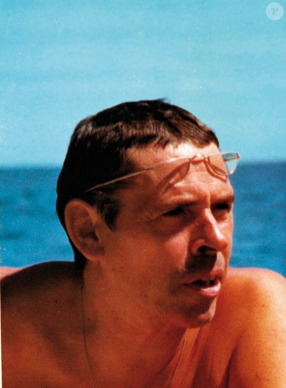 Voyage de Jacques Brel et sa compagne Maddly Bamy en voilier, "L'Askoy II", jusqu'aux iles Marquises en 1975. © Collection particuliere Maddly Bamy / Imagebuzz / Bestimage