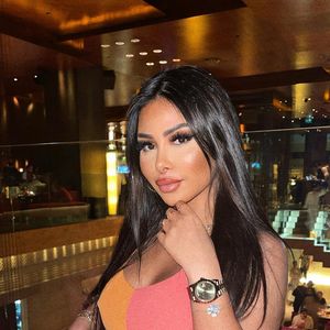 Maeva Ghennam sur Instagram.