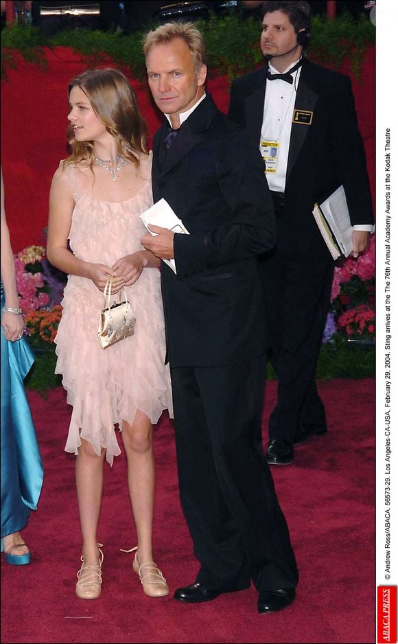 Sting arrive avec sa fille Eliot Paulina à la 76ème cérémonie des Oscars le dimanche 29 février 2004 au Kodak Theatre à Los Angeles-CA. (Sur la photo : Sting) Andrew Ross/ABACA