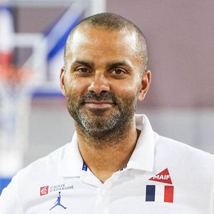 Tony Parker a deux fils

Tony PARKER, entraîneur principal de l'équipe de France des moins de 17 ans, lors de la conférence de presse à l'INSEP à Vincennes, en France. Photo : Emilian Baldow/Icon Sport/ABACAPRESS.COM