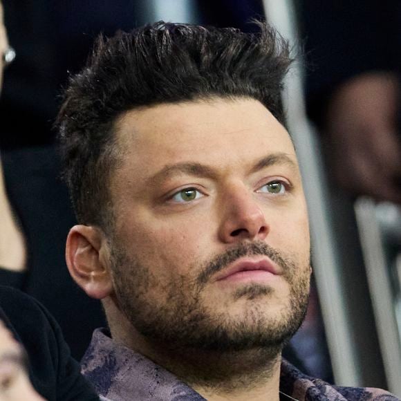 Kev Adams - Célébrités assistent au 1/8e de finale aller de la Ligue des champions 2024-25 entre le PSG contre Liverpool (0-1) au Parc des Princes à Paris le 5 mars 2025. © Cyril Moreau/Bestimage