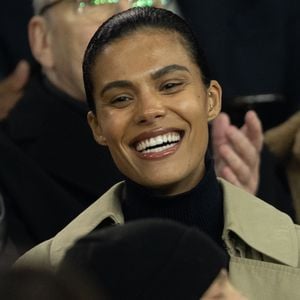 Tina Kunakey dans les tribunes lors du match de Ligue des Champions entre le Paris Saint Germain contre Tottenham Hotspur Football Club (5-3) au Parc des Princes à Paris le 26 novembre 2025. © Cyril Moreau/Bestimage