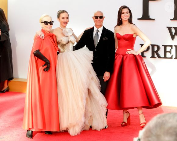 Meryl Streep, Anne Hathaway, Emily Blunt et Stanley Tucci retrouvent leurs personnages mythiques pour affronter les nouveaux défis de l'industrie de la mode et de la presse papier.

Meryl Streep, Stanley Tucci, Anne Hathaway et Emily Blunt à la première de "Le diable s'habille en Prada 2"

©Bestimage



Sur la photo : Meryl Streep, Emily Blunt, Stanley Tucci, Anne Hathaway