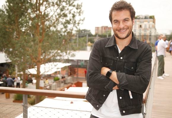 Amir Haddad - People au village lors des internationaux de tennis de Roland Garros le 28 mai 2018.