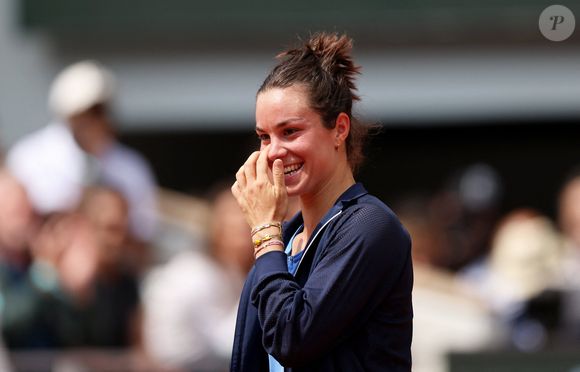 La française Loïs Boisson bat l'américaine Pegula (3-6, 6-4, 6-4), au 4ème tour des internationaux de France de Tennis de Roland Garros 2025 (Jour 9), à Paris, France, le 2 juin 2025. © Jacovides-Moreau/Bestimage