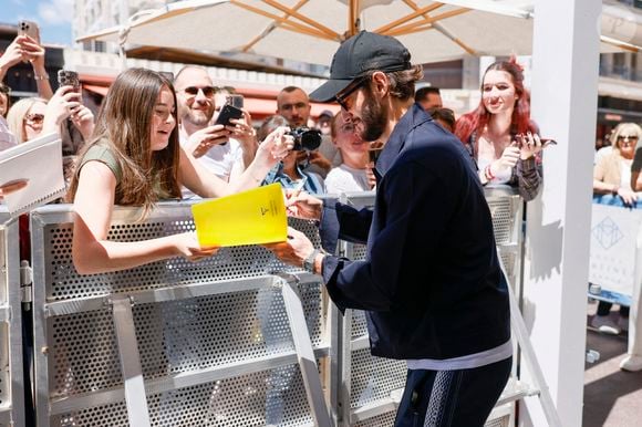 Cannes, France- 16 mai Pierre Niney arrive à l'hôtel Martinez pendant le 79e Festival de Cannes, le 16 mai 2026 à Cannes, France. Photo par Marco Piovanotto/ABACAPRESS.COM