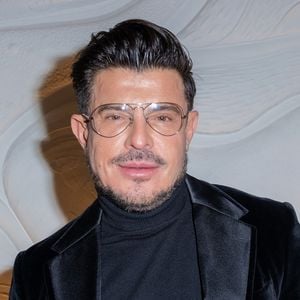Le rendez-vous était donné dans un cadre très chic pour cette soirée spéciale.

Vincent Niclo. au dîner de Noël organisé par M.Gargia et C.Rizk au restaurant La Baia Paris le 23 novembre 2025.

© Sébastien Frémont / Bestimage
