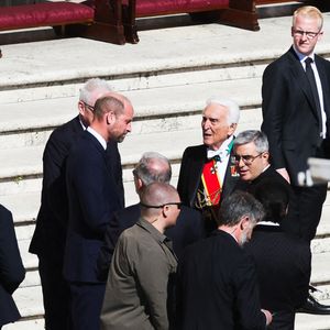 Le prince William d'Angleterre, prince de Galles, assiste aux funérailles du pape François le 26 avril 2025 au Vatican. Alors que Rome fait ses adieux au pape François, des dirigeants du monde entier, des membres de la famille royale, des membres du clergé et des milliers de fidèles se sont réunis au Vatican pour un adieu solennel et historique. Le pape François est décédé le lundi 21 avril à l'âge de 88 ans. Photo by Marco Iacobucci/IPA/ABACAPRESS.COM