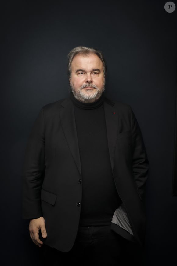 Exclusif - Pierre Hermé dans les backstage de l'émission "15h-16h Annabelle Show" sur Radio J à Paris, présentée par A.Nakache et diffusée en direct le 9 décembre
© Jack Tribeca / Bestimage