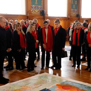 La princesse Stéphanie de Monaco et sa fille Camille Gottlieb assistent au déploiement des courtepointes à l'occasion de la journée mondiale de lutte contre le SIDA avec Fight Aids Monaco au musée océanographique de Monaco le 1er décembre 2025. @Jean-François Ottonello / Nice Matin / Bestimage