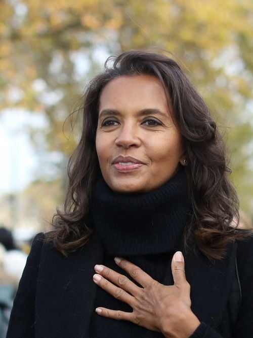 Karine Le Marchand : Dans son mas provençal, elle concrétise un business parallèle, loin de la télévision et du bien-être