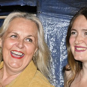Valerie Damidot et Roxanne Damidot assistent à la première de "Indiana Jones et le Cadran du Destin" au Grand Rex le 26 juin 2023 à Paris, France. Photo par Victor Joly/ABACAPRESS.COM
