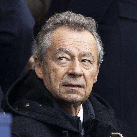 Michel Denisot - People dans les tribunes du match de Ligue 1 Uber Eats "PSG-Rennes" (1-1) au Parc des Princes à Paris le 25 février 2023. © Cyril Moreau/Bestimage