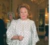 "Paris Match" a mené l'enquête afin de savoir si Nadine de Rothschild est sous influence comme certains le prétendent

Nadine de Rothschild, Place Vendôme à Paris. Le 11 juin 2001. © COADIC GUIREC / BESTIMAGE