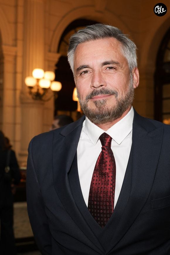 Exclusif - Olivier Minne - Soirée de Gala caritative des Invincibles au profit de la recherche contre la maladie de Charcot à l’InterContinental Paris Le Grand le 9 avril 2026. © Coadic Guirec/Bestimage