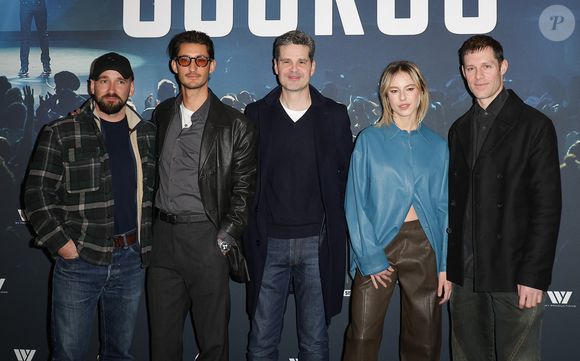 Jonathan Turnbull, Pierre Niney, Yann Gozlan, Marion Barbeau et Christophe Montenez - Avant-première de la série "Gourou" au cinéma Pathé Palace à Paris le 26 janvier 2026. © Coadic Guirec/Bestimage