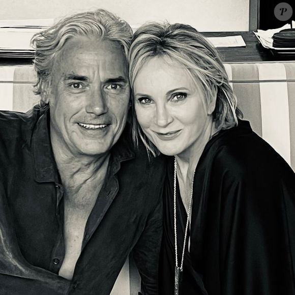 Ce dernier a participé au Raid Maroc Trails, une expédition de moto tout-terrain s'étant achevée le lundi 20 avril 2026.

Patricia Kaas avec son compagnon Laurent sur Instagram le 14 mars 2025.