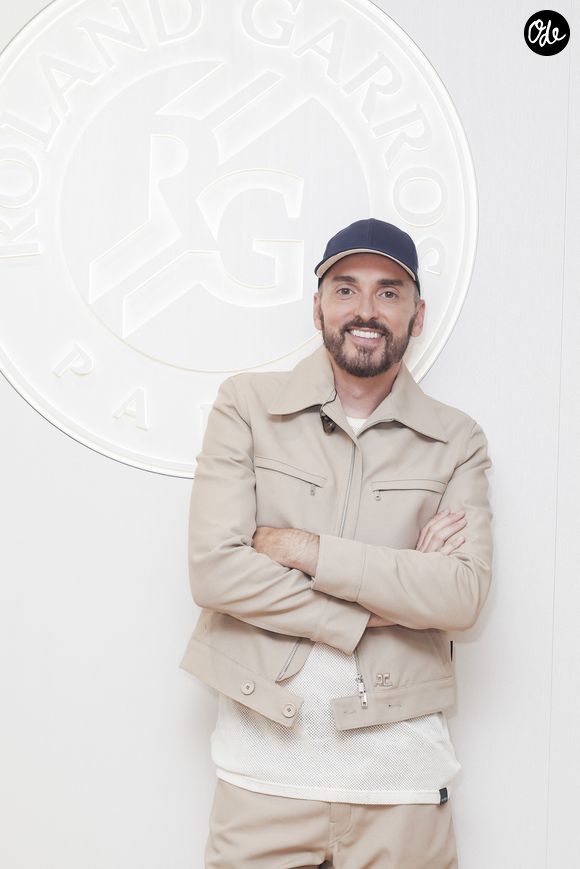 Christophe Willem - Backstage - Enregistrement de l'émission "Le plus grand karaoké de France : Les tubes de légendes" au stade Roland Garros à Paris, diffusée le 24 août à 21h10 sur M6
© Jack Tribeca / Bestimage