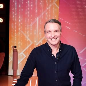 Exclusif - Stéphane Rotenberg, sur le plateau de TBT9 présenté par C.Hanouna, et diffusé en direct sur W9, Paris, France, le 07 novembre 2025. © Jack Tribeca / Bestimage