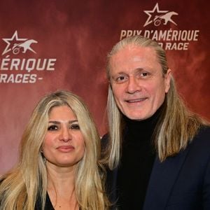 Emmanuel Petit et sa compagne - 104ème édition du Prix d'Amérique 2025 à l'hippodrome Paris-Vincennes le 26 janvier 2025. © Christian Liewig/Bestimage