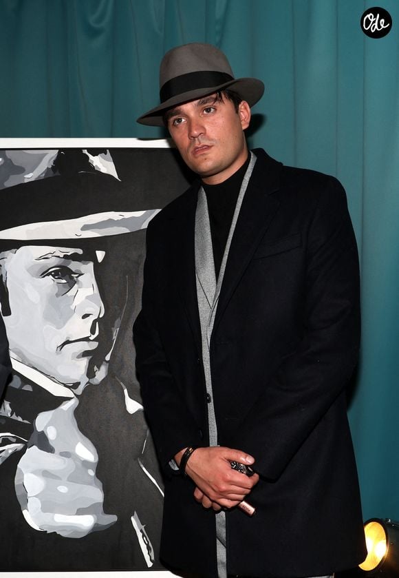 Alain-Fabien Delon lors du cocktail après-spectacle lors de la soirée Ciné-concert symphonique "Alain Delon, le dernier Samouraï" au Palais des congrès à Paris le jour de son anniversaire le 8 novembre 2024.

© Jacovides / Moreau / Bestimage