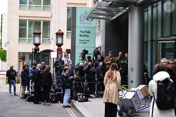 Procès de piratage téléphonique du Mirror Group au Rolls Building de la High Court à Londres, Royaume Uni, le 5 juin 2023. Le prince Harry est l'un des nombreux demandeurs dans un procès contre Mirror Group Newspapers lié à des allégations de collecte d'informations illégales au cours des décennies précédentes.