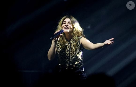 Julie Zenatti - Nouvelle édition du Foot-Concert organisé par le Réseau A.Ma.N.D./Huntington Avenir à la LDLC Arena à Lyon, le 11 Novembre 2024. Cet événement solidaire unique en France rassemble le sport et la musique pour lutter contre les maladies neurodégénératives. © Dominique Jacovides/Bestimage