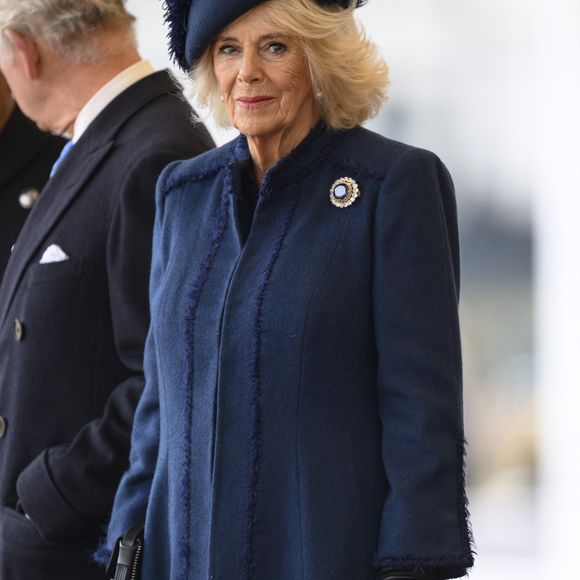 mais prendra part aux autres rendez-vous prévus dans la journée, dont un déjeuner au palais de Buckingham.

Camilla Parker Bowles, reine consort d'Angleterre - Cérémonie de bienvenue du président de la Corée du Sud et de sa femme à Horse Guards Parade à Londres, le 21 novembre 2023.