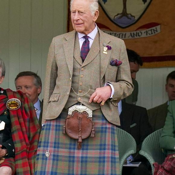 Le roi Charles III et la reine Camilla assistent au Braemar Gathering à Braemar, dans l’Aberdeenshire, au Royaume-Uni, le 5 septembre 2026. Photo : Arthur Edwards/WPA-Pool