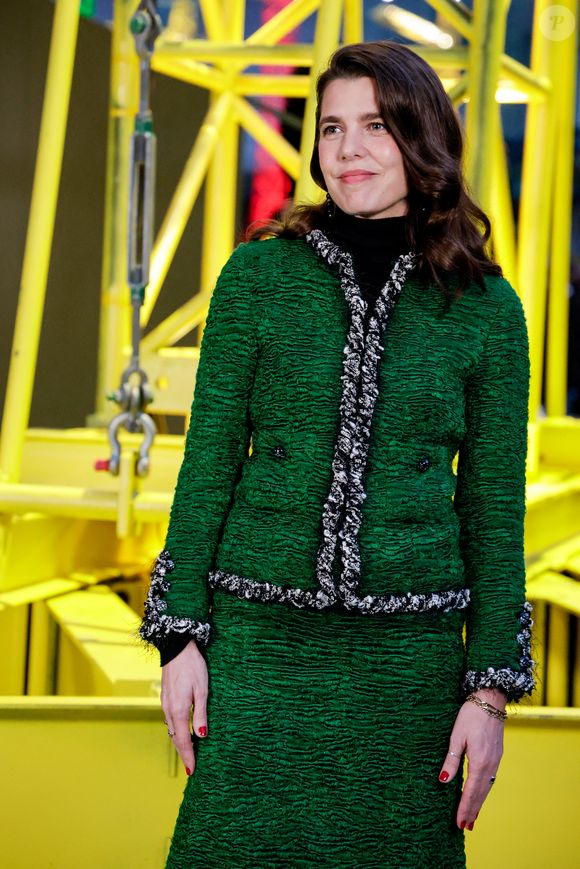 Charlotte Casiraghi au photocall du défilé Chanel Collection Femme Prêt-à-Porter Automne/Hiver 2026-2027 lors de la Fashion Week de Paris (PFW) au Grand Palais, à Paris, France, le 9 mars 2026. © Olivier Borde/Bestimage
