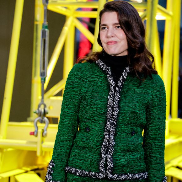 Charlotte Casiraghi au photocall du défilé Chanel Collection Femme Prêt-à-Porter Automne/Hiver 2026-2027 lors de la Fashion Week de Paris (PFW) au Grand Palais, à Paris, France, le 9 mars 2026. © Olivier Borde/Bestimage
