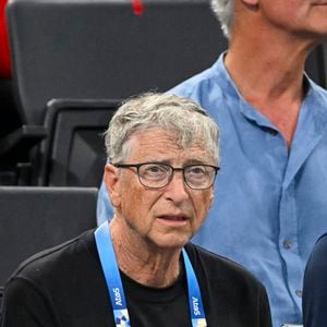 Bill Gates - Célébrités assistent aux épreuves de gymnastique lors des Jeux Olympiques de Paris 2024 (JO) au Palais omnisports Bercy Arena, à Paris, France, le 30 juillet 2024. © Jacovides-Perusseau/Bestimage