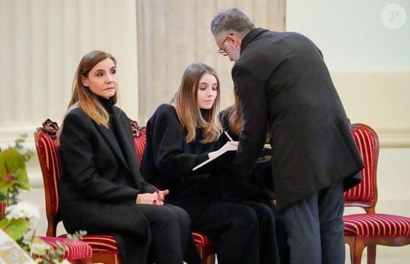 Veillée funèbre du prince Victor-Emmanuel de Savoie, en l'Eglise de Sant'Uberto à Turin, en présence de sa veuve Marina Ricolfi-Doria, de son fils, le prince Emmanuel-Philibert de Savoie avec sa femme la princesse Clotilde Courau et leurs filles les princesses Vittoria et Luisa, le 9 février 2024. Le fils du dernier roi d'Italie s'est éteint le 3 février 2024 à l'âge de 86 ans.