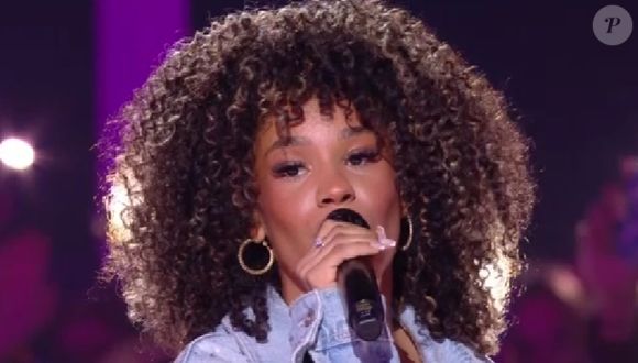 Léane, dans le premier prime de la "Star Academy", le 18 octobre 2025, sur TF1.