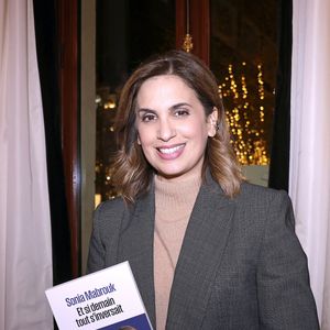 Sonia Mabrouk au cocktail des écrivains au Fouquet's à Paris. Le 27 novembre 2024
Photo par Cédric Perrin / Bestimage