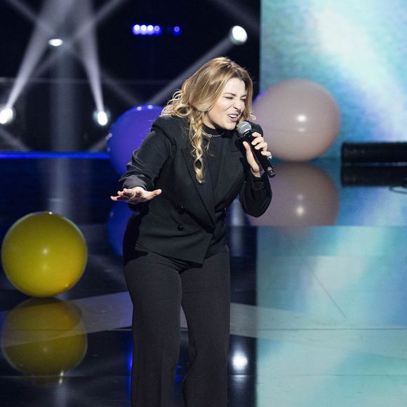 Exclusif -  Santa - Enregistrement de l'émission "La fête de la chanson française" à Paris, présentée par L.Thilleman et A.Manoukian, et diffusée le 20 décembre sur France 3
© Pierre Perusseau / Bestimage