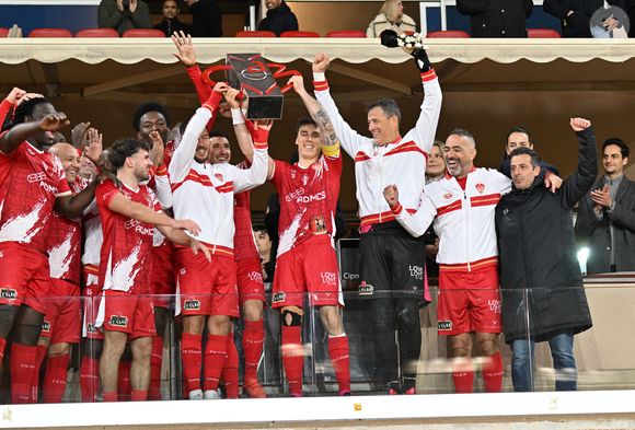 “J’ai jamais abandonné l’idée de diriger un club, mais je ne me vois pas diriger un autre club que l’ASM Monaco"

Les Barbagiuans et leur capitaine Louis Ducruet célébrent leur victoire durant la sixième édition de la Fight Aids Cup, un match de football caritatif au stade Louis II à Monaco, le 25 janvier 2026, qui oppose l'équipe du Cirque FC de la princesse Stéphanie et les Barbagiuans du prince Albert. Ce match de charité a pour but de soutenir Fight Aids Monaco, association qui lutte contre le virus du VIH, soutenue par l'AS Monaco, et dont la princesse Stéphanie en est la présidente. Dans l'équipe du prince, il y a notamment Charles Leclerc, Youri Djorkaeff, en capitaine Louis Ducruet et Ludovic Giuly en coach heureux car son équipe a remporté la rencontre aux pénalties et malgré la présence de Christian Karembeu ou d'Andriy Chevtchenko venus en renfort dans l'équipe du cirque. C'est la princesse Stéphanie qui a donné le coup d'envoi au côté de Paul Pogba.© Bruno Bebert / Bestimage